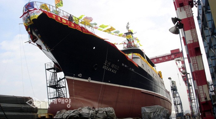 동원산업은 지난달 30일 부산광역시 중구에 위치한 동원산업 부산지사에서 국내 조선소 한국메이드와 2척의 선망선 신조 발주 계약을 체결했다. 자료사진