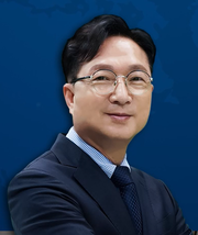 정영석 국립한국해양대 해사법학부 교수