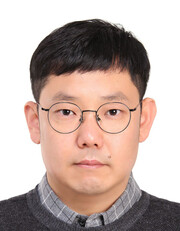 최정환 대련해사대학 법대 부교수