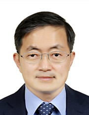 이상윤  (주)풀무원 혁신사업추진실 박사