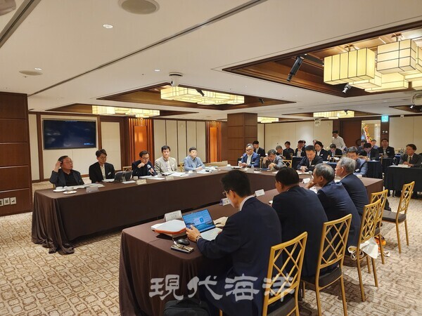 종합 토론 및 정책 제언