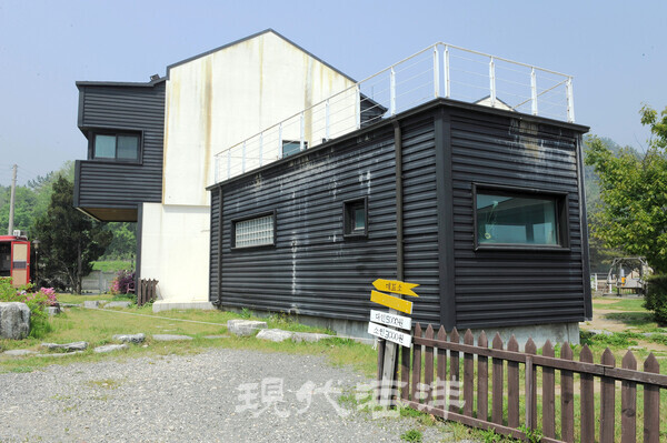 수기해수욕장에 만들어진 드라마 ‘풀하우스’ 세트장