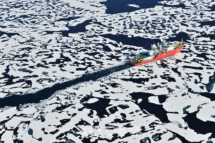 정부는 지난 16일 국무회의에서 ‘북극항로 시대를 주도하는 K-해양강국 건설’ 등 새 정부 국정과제를 확정했다.