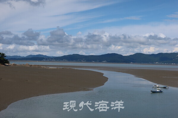 시도와 신도 사이 갯골