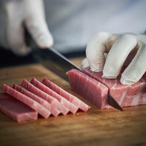 3월 7일 '참치데이' 맞아 원양 참치업계 판촉 행사 진행 - 뉴스 썸네일 이미지